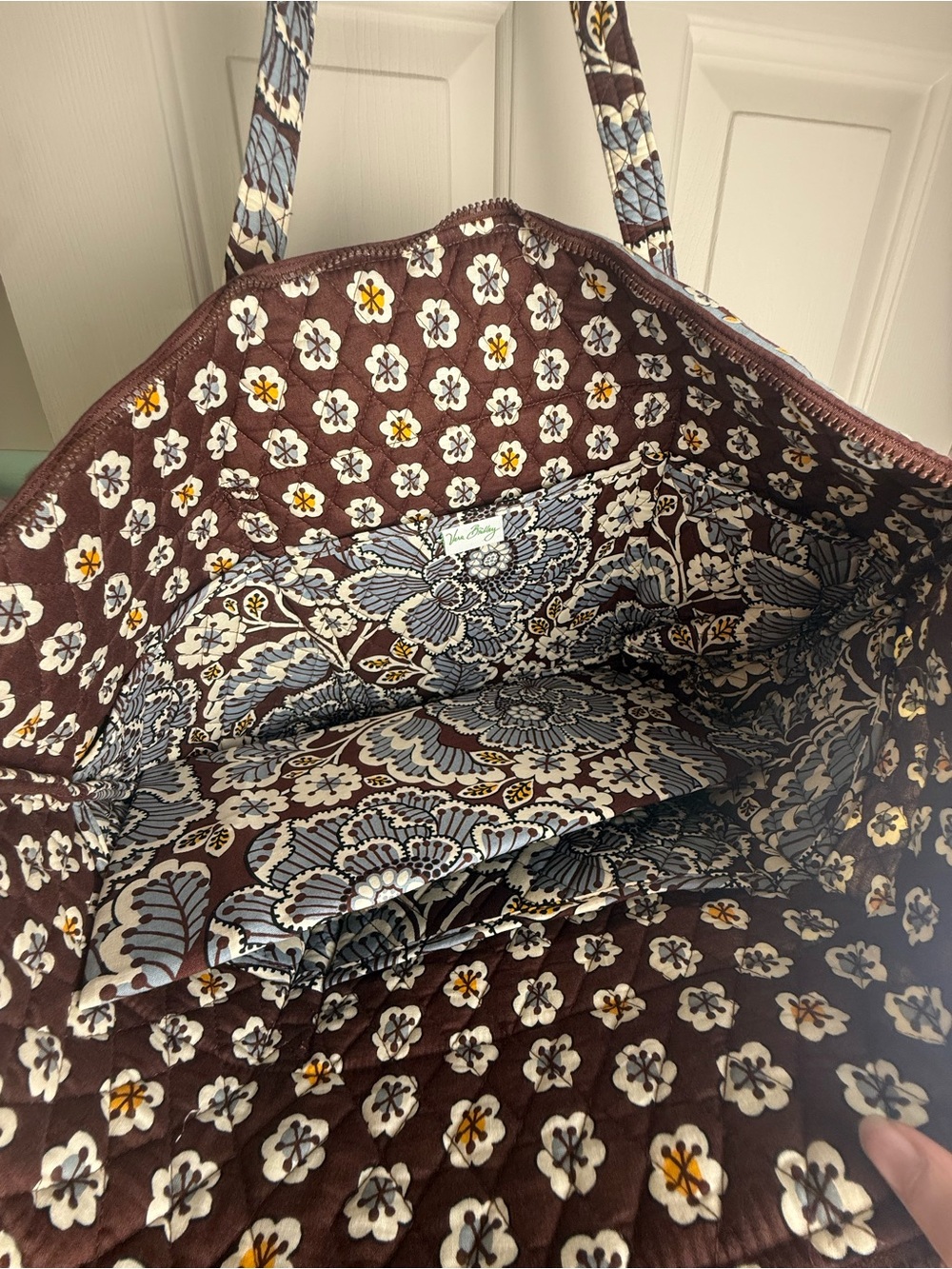 NWT Vera Bradley Slate Blooms Miller Bag - Retired Pattern - Picture 5 of 6